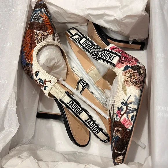 Dior J'Adior Jardin Dhiver Multicolor Embroidered slingback Heels - Picture 6 of 7
